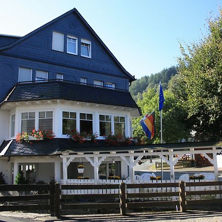Gasthof-Pension Hunaustuben Schmallenberg Exterior photo