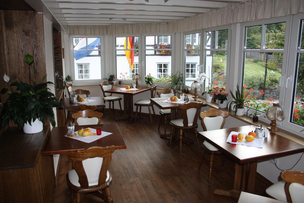 Gasthof-Pension Hunaustuben Schmallenberg Exterior photo